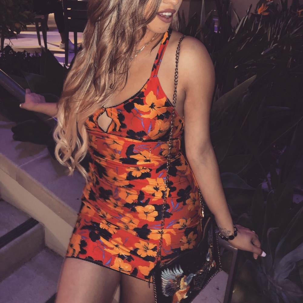 UO Tail Whip Hibiscus Printed Cross-Back Bodycon Dress